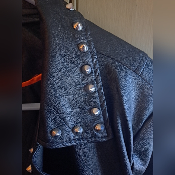 Ci Sono Black leather studded jacket. Size large. - Picture 6 of 7
